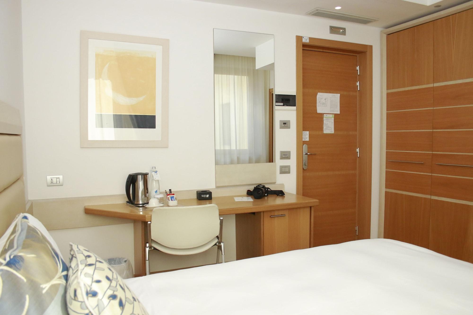 Palazzo Virgilio 4* Brindisi